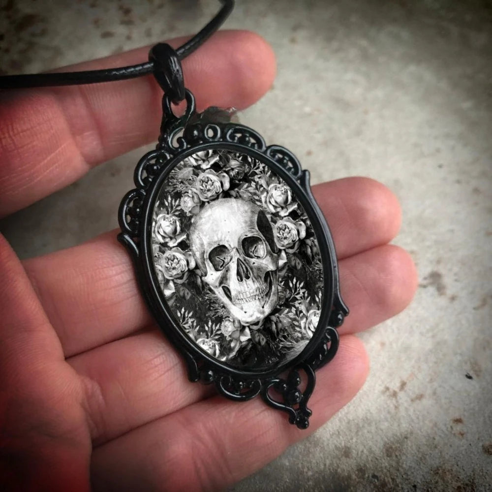 Bijoux - Pendentif Gothic Black